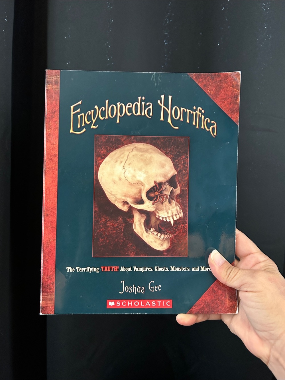 2007 Scholastic Encyclopedia Horrifica — Preowned Paperback Book
